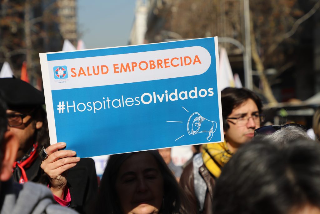 Falta de camas hospitalarias un mal endémico Colegio Médico Santiago